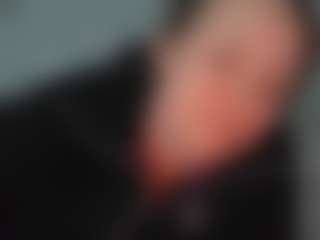 Live cam show with Juli Monroe - Blonde Hair Petite on Camsoda