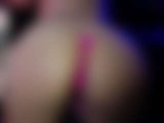 Kimmiakiss's Live Sex Cam Show