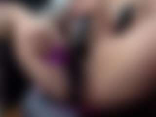 Kimmiakiss's Live Sex Cam Show