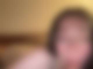 Live cam show with bailey1 - Gagging on Camsoda
