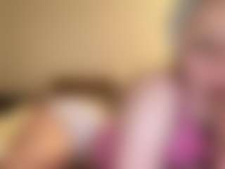 bailey1's Live Sex Cam Show