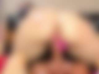Live cam show with Katalina Parker - HD on Camsoda