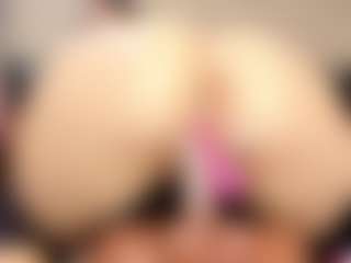 Live cam show with Katalina Parker - Skinny on TastyBlacksLive