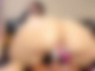 Live cam show with Katalina Parker - Control on CamSodaAdn