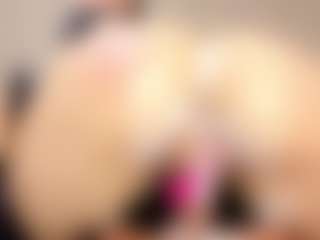 Live cam show with Katalina Parker - Teen (18+) on Latina Girls