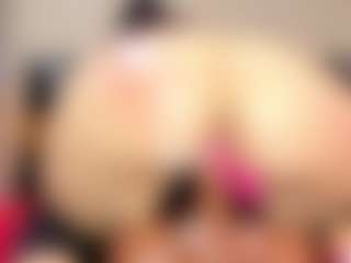 Live cam show with Katalina Parker - Squirt on Nude Live Now