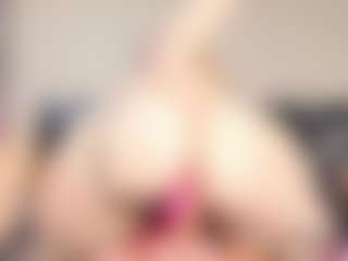 Live cam show with Katalina Parker - Normal on Camsoda