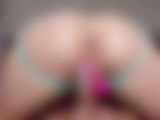 Live cam show with Katalina Parker - Red Hair Anal on Camming Site