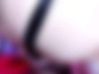 Live-Cam-Show mit Katalina Parker - Blowjob auf Camsoda