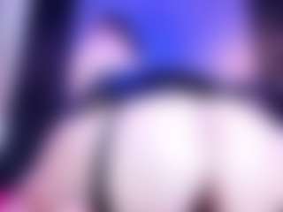 Live cam show with Katalina Parker - Double Penetration on CamSodaAdn