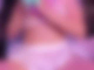 Live cam show with Katalina Parker - White Curvy on SpunkLive | colombia