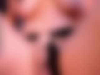 Live cam show with Katalina Parker - Petite on CamSextacy