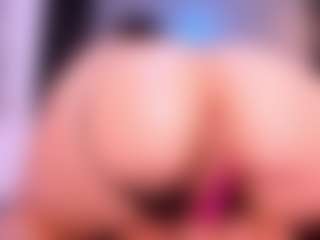 Live cam show with Katalina Parker - Foot Fetish on LiveSexCams6