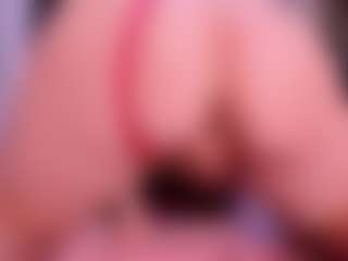 Live cam show with Katalina Parker - Skinny on sexylivex.com