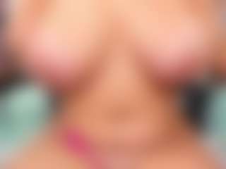 Live cam show with perla-lovers - Blonde Hair on Fit Hotties