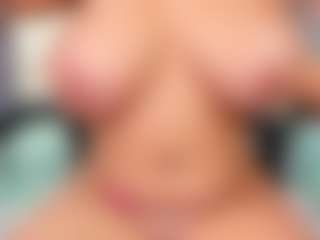 Live cam show with perla-lovers - Ahegao on Milf Play