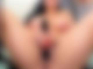 Live cam show with perla-lovers - Flashing on Milf Play