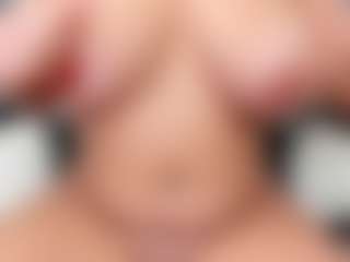 Live cam show with perla-lovers - Ass Bouncing on Camsoda