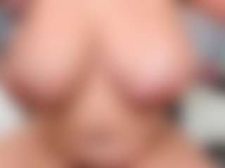 perla-lovers's Live Sex Cam Show