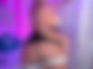 Live cam show with Alice - Bikini on xDating