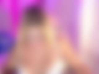 Show live cam dengan Alice - Striptease Latina di Camsoda | colombia