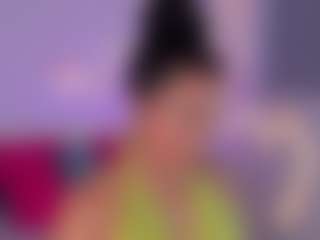Live cam show with cloe-25 - Ebony on crypto-cams | colombia