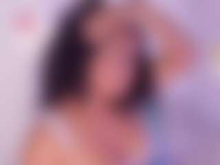 Live cam show with cloe-25 - Ebony on CamwithHer | colombia