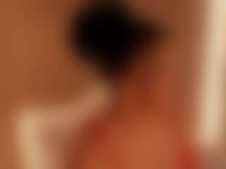 cloe-25's Live Sex Cam Show