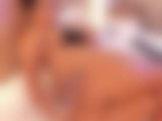 cloe-25's Live Sex Cam Show