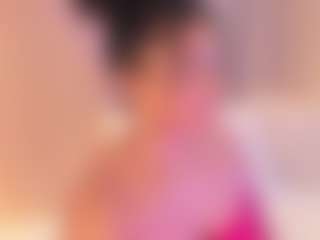 cloe-25's Live Sex Cam Show