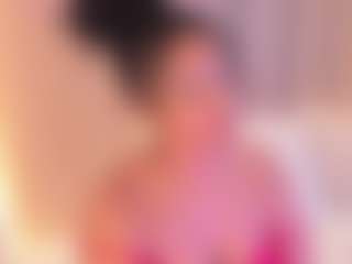 cloe-25's Live Sex Cam Show