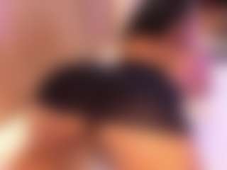 cloe-25's Live Sex Cam Show
