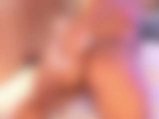 cloe-25's Live Sex Cam Show