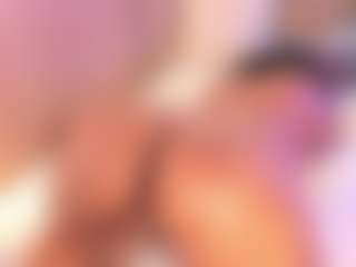 cloe-25's Live Sex Cam Show