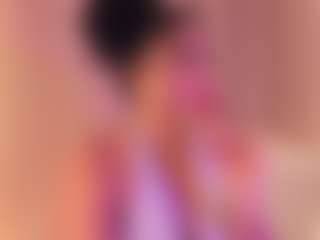 cloe-25's Live Sex Cam Show