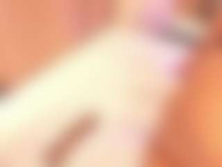 cloe-25's Live Sex Cam Show