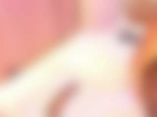 cloe-25's Live Sex Cam Show