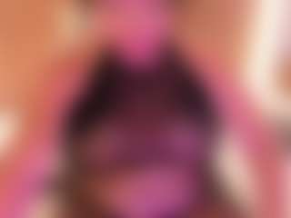 cloe-25's Live Sex Cam Show