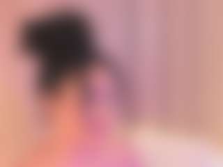 cloe-25's Live Sex Cam Show