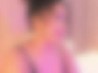 Live cam show with cloe-25 - Spank Ebony on Camsoda