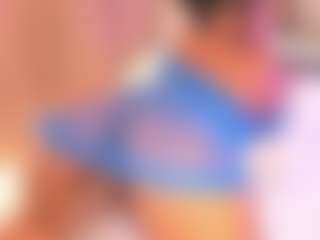 cloe-25's Live Sex Cam Show