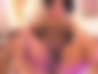 cloe-25's Live Sex Cam Show