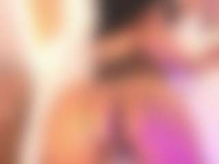 cloe-25's Live Sex Cam Show
