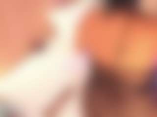 cloe-25's Live Sex Cam Show
