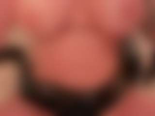 Live cam show with Madeline Fox - Blowjob on CSO-WL