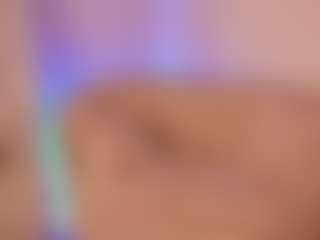 Live cam show with Madeline Fox - Strip on fapnchat