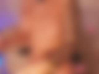 Madeline Fox's Live Sex Cam Show
