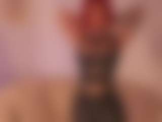 Live cam show with Madeline Fox - American Petite on Mixed Magazine Live | colombia