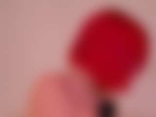 Madeline Fox's Live Sex Cam Show
