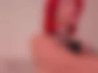 Live cam show with Madeline Fox - Dildo on SxyPornLive